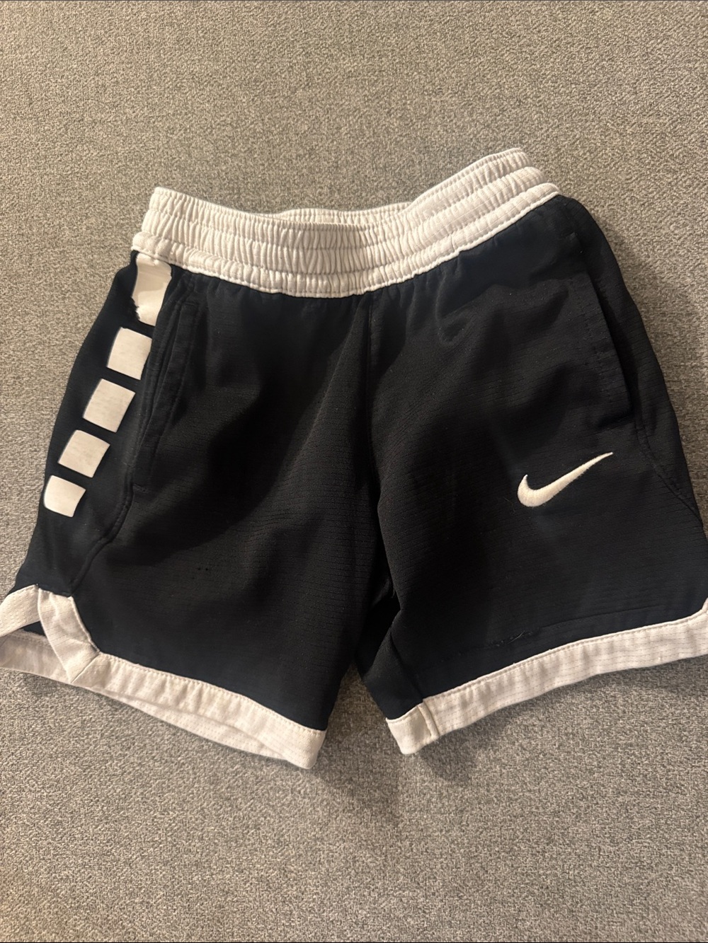 5/$15- Nike shorts size 4